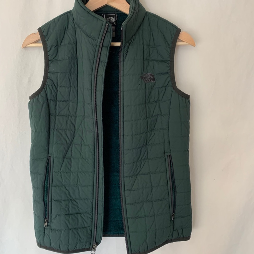 North face puffer vest